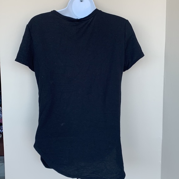 Unique shirt - Picture 2 of 2